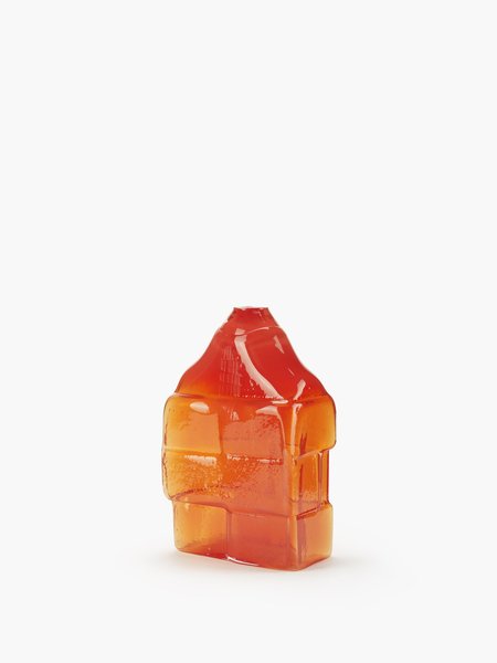 <p>'Stein' by Felix Klingmüller. Courtesy of ECAL. Photography by Nicolas Genta.</p>